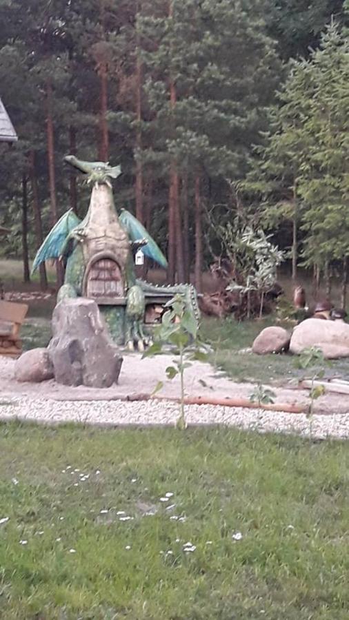 Midgard Hotel Osiecznica Екстериор снимка