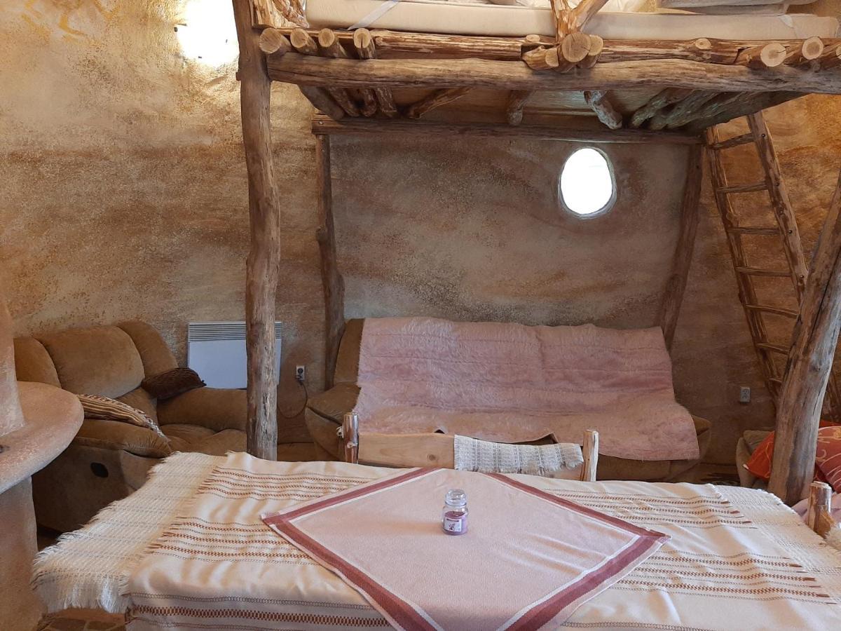 Midgard Hotel Osiecznica Екстериор снимка
